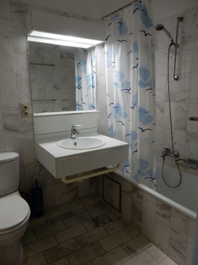 Studio Center Of W/parking & South Terrace * Ostende