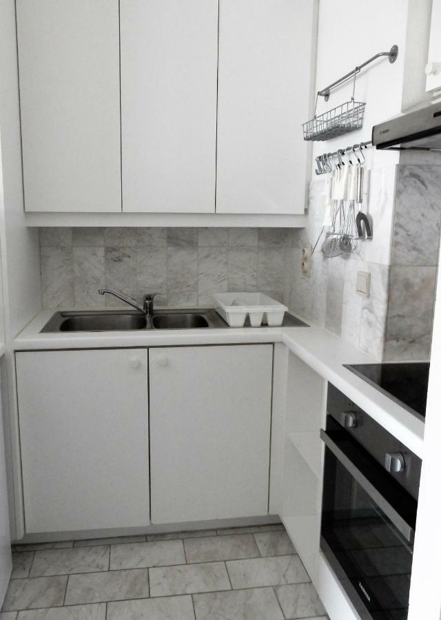 Apartamento Studio Center Of W/parking & South Terrace *