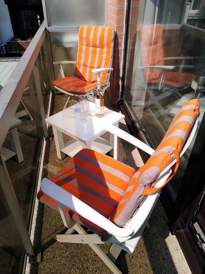 Apartamento Studio Center Of W/parking & South Terrace Ostende
